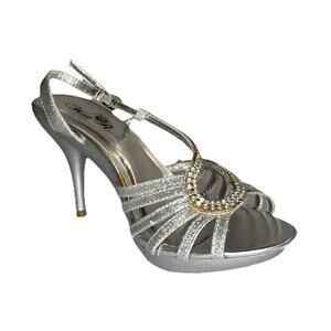 Wild Rose Women’s Silver Glitter Heels Size 7.5